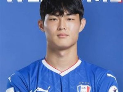 강성진 후반 출전 예고한 변성환 감독 수원 팬들 기대감 높여